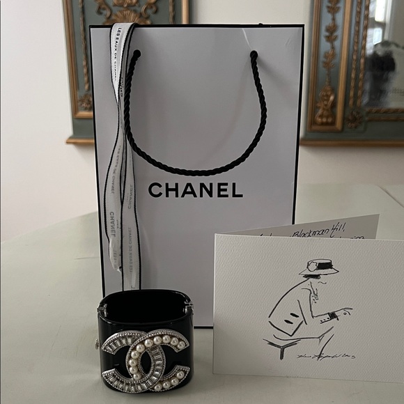 CHANEL Accessories - CHANEL Black Cuff with Pearl Accents